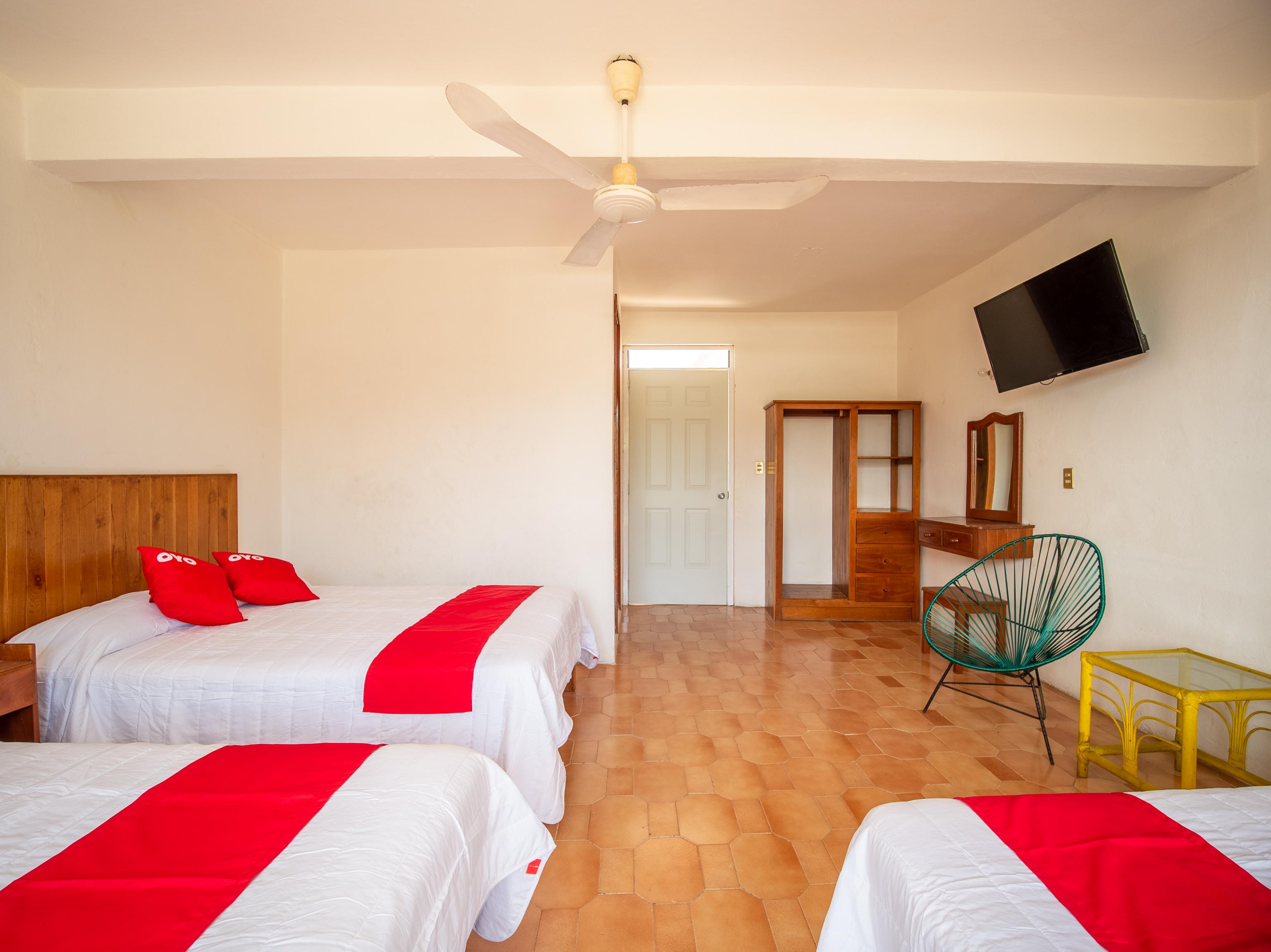 Oyo Hotel Arena Surf, Puerto Escondido 푸에르토 에스콘디도 외부 사진